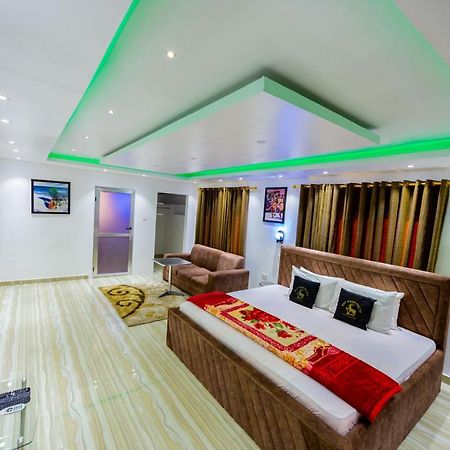 Nap Apartment Hotel Dansoman 外观 照片