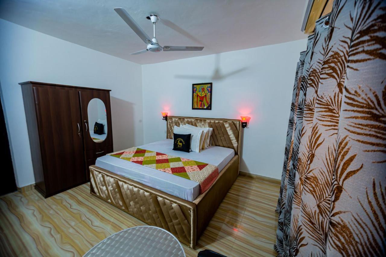 Nap Apartment Hotel Dansoman 外观 照片