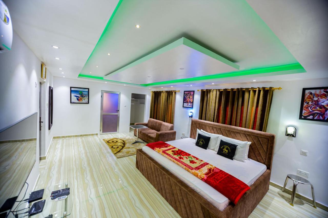 Nap Apartment Hotel Dansoman 外观 照片